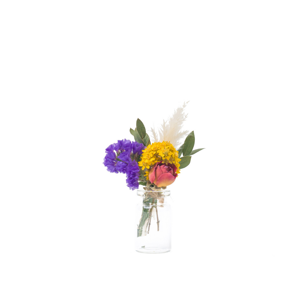 Miniature Dried Flower Bouquet's for Bees｜BEEQUET'S – The Last Bunch